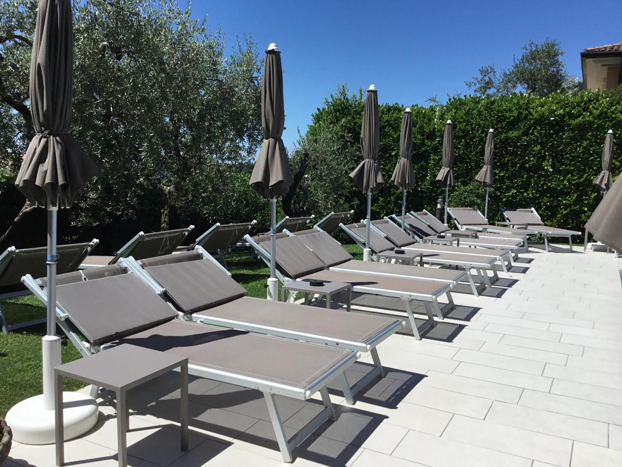 Ca' Nova ***s Hotel Garda (Verona)