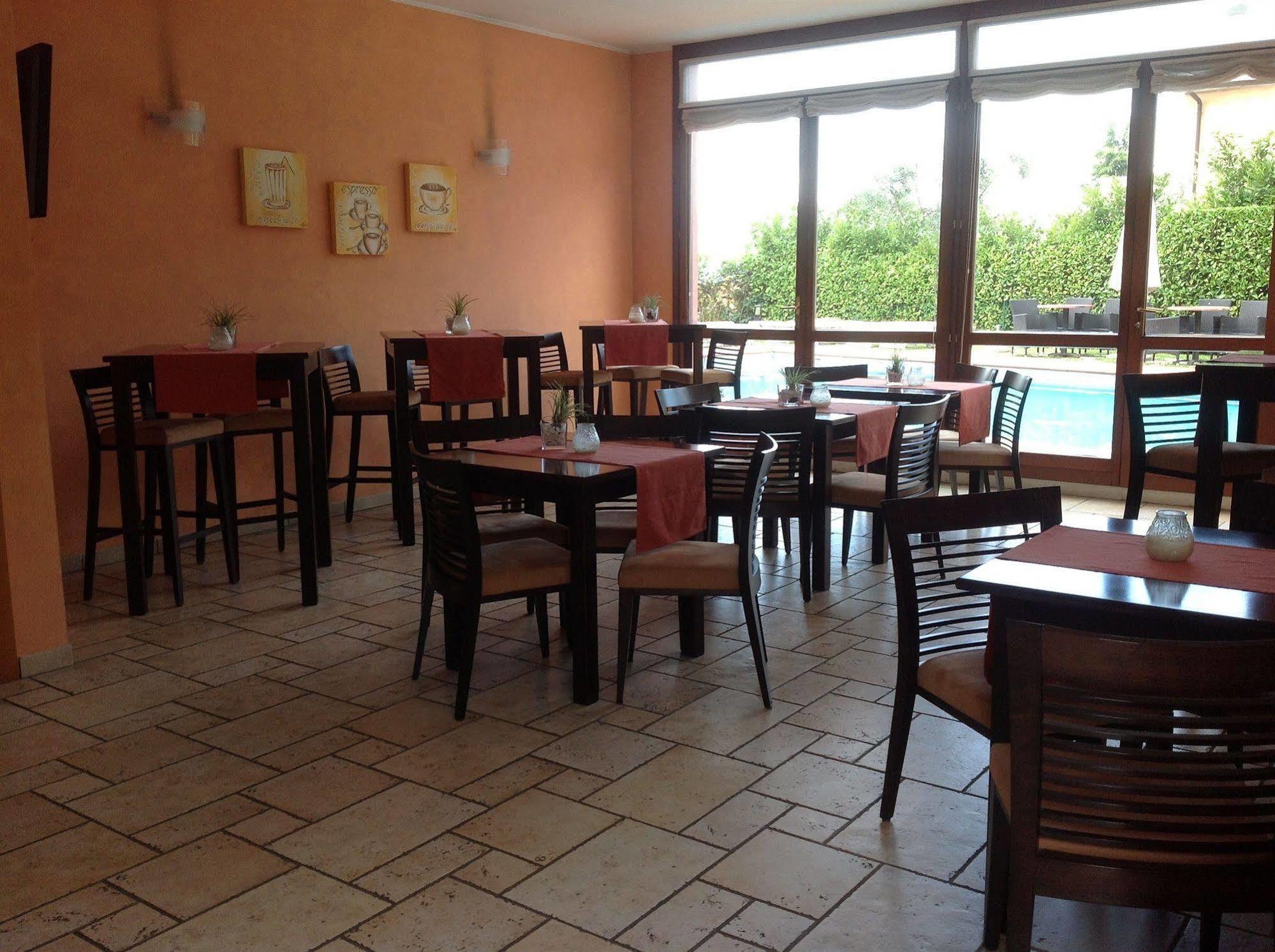 Hotel Ca' Nova ***s Garda (Verona)